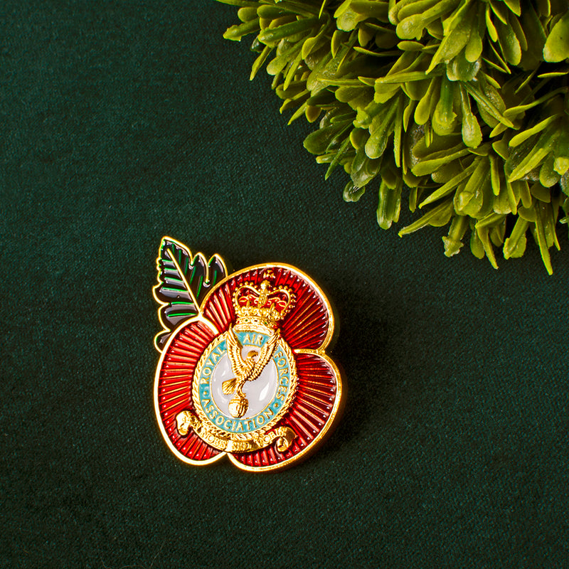 Poppy Pin Badge RAF Association Crest