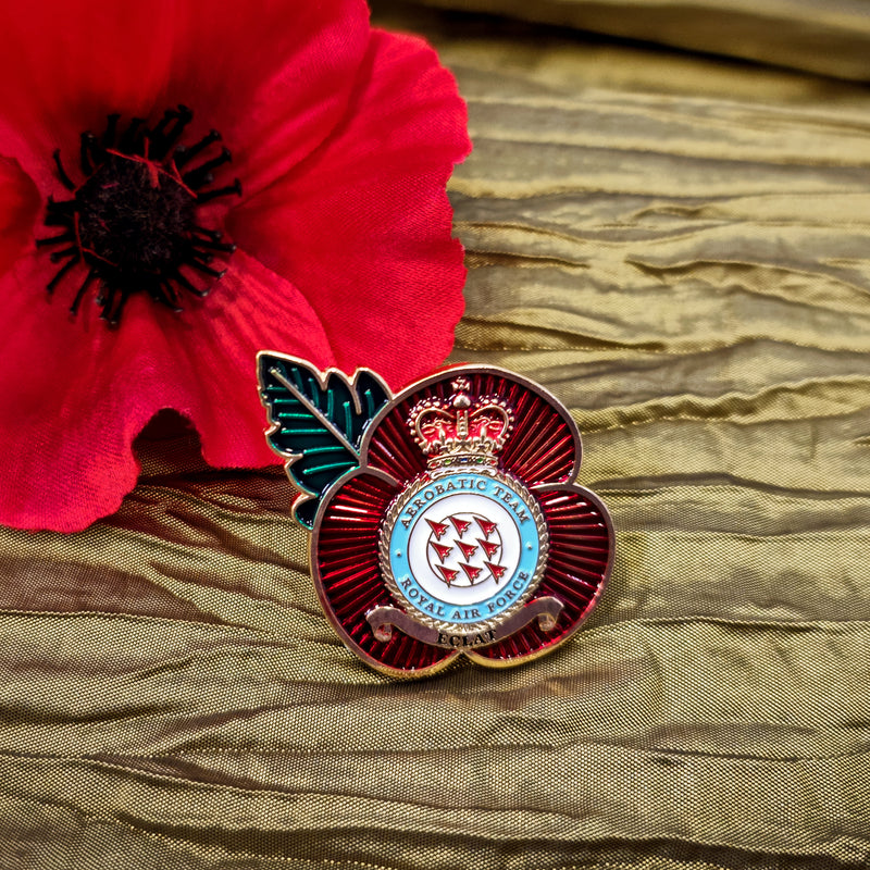 RAF Red Arrows Poppy Pin