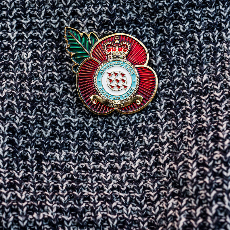 RAF Red Arrows Poppy Pin