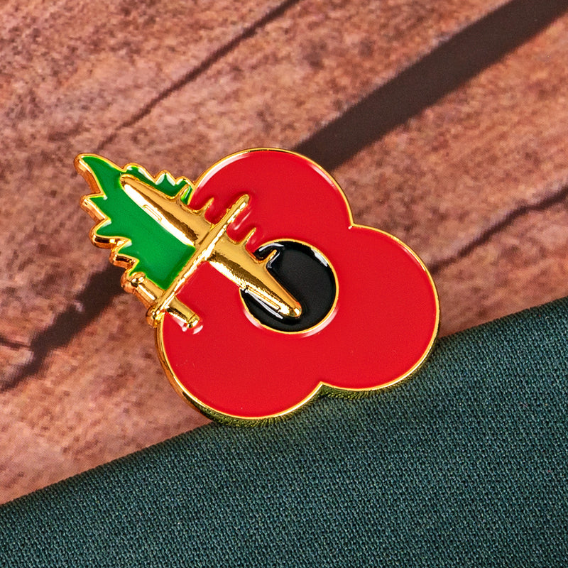 Lancaster Poppy Pin Leaf 3cm
