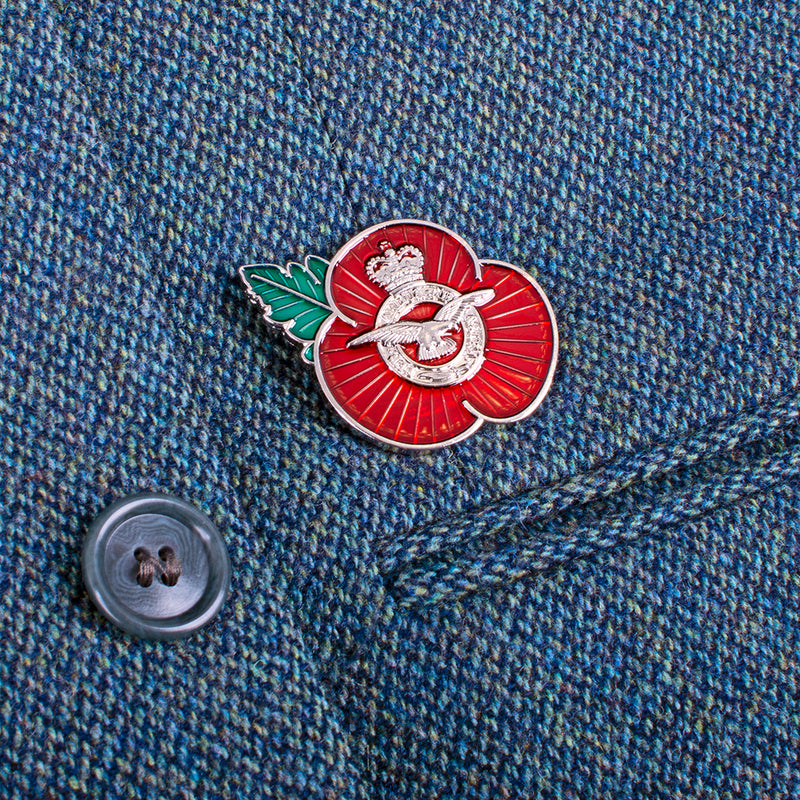 Poppy Silver RAF Crest Pin Badge