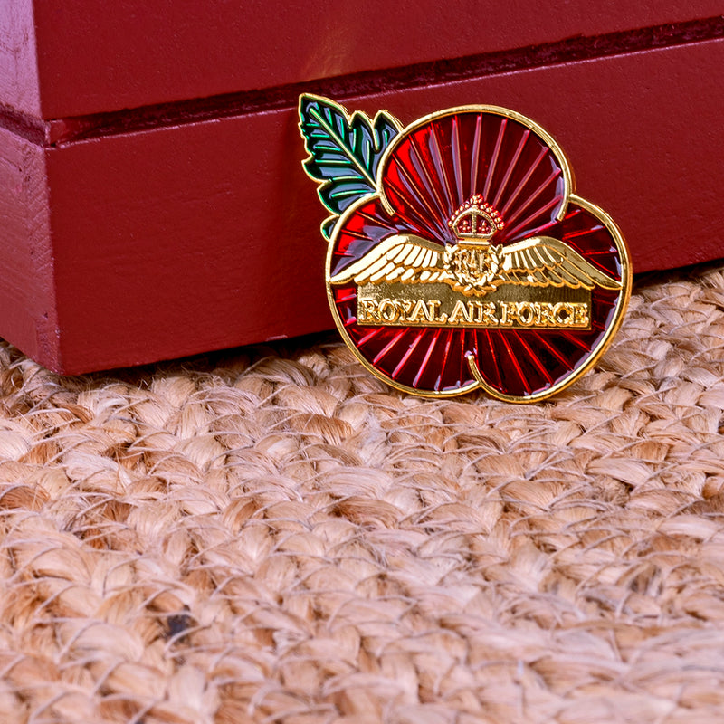 RAF Wings Poppy Pin Badge