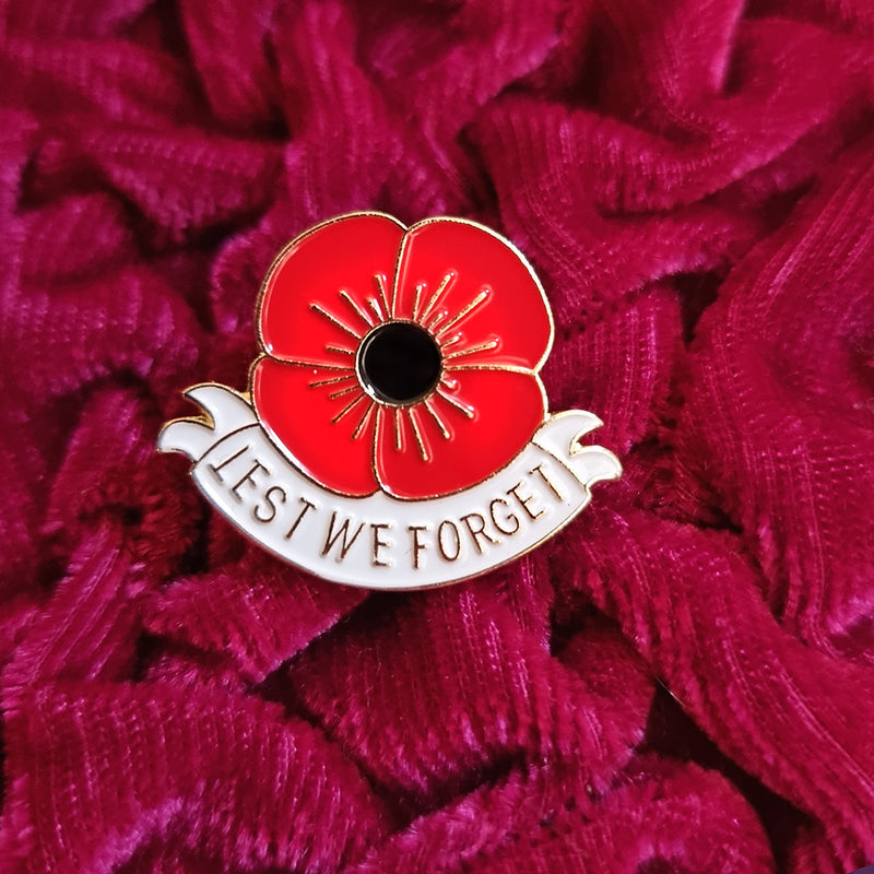 Poppy Pin