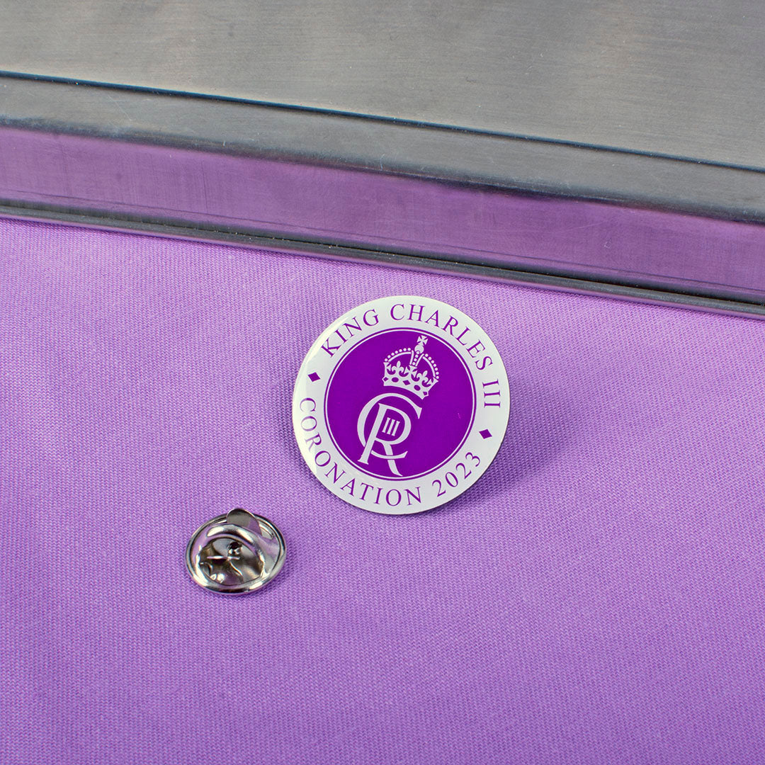 King Charles III Coronation Coronation Badge 2023 Crown King - Foto 10